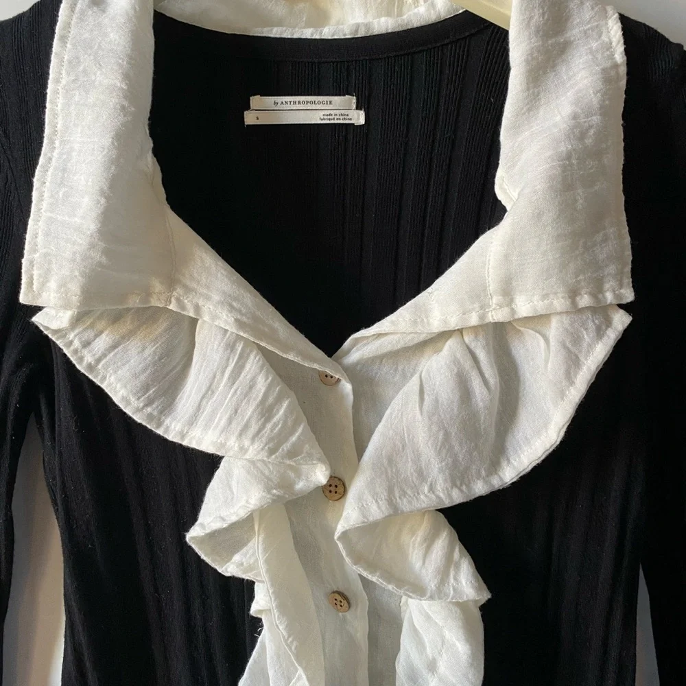 Anthropologie Knitted & Knotted Ruffle Cardigan Black/White Small - Picture 3 of 8
